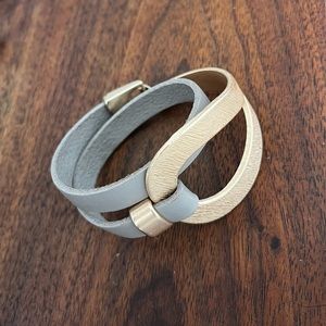 Saachi wrap bracelet